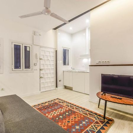 マドリードApartamento En Anton Martinアパートメント エクステリア 写真